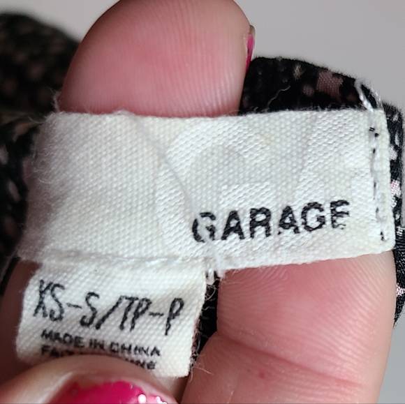 Crop Top - Picture 4 of 8